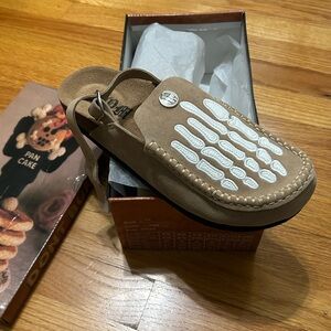 OMNEWYORK Pancake Clog (M 7/8 & W 9/10)